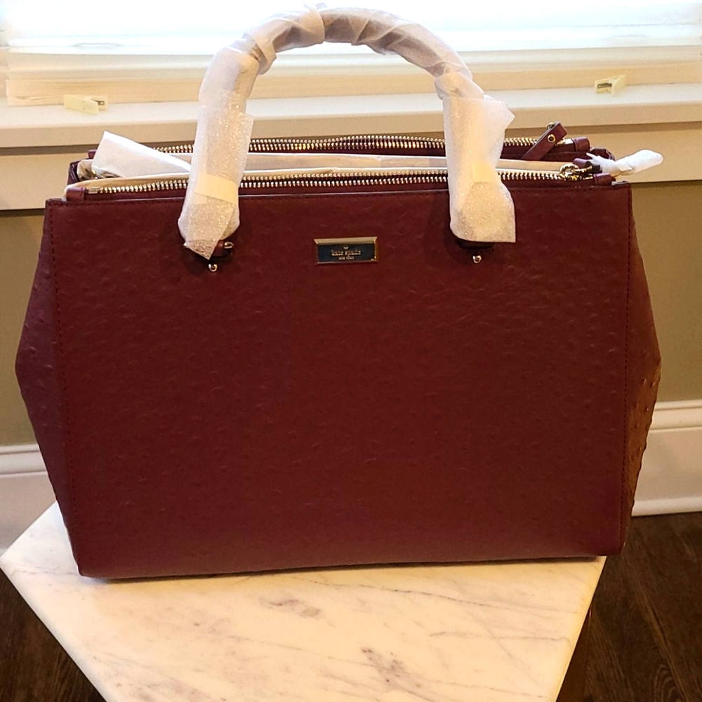 ♠️NWT Kate Spade Bristol Drive Loden Cherrywood